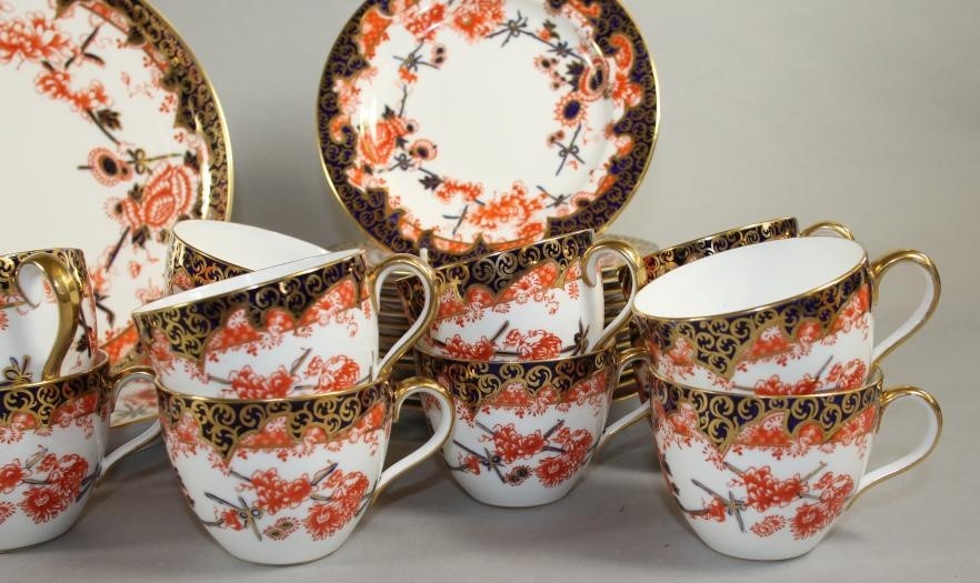 A LATE VICTORIAN ROYAL CROWN DERBY CHINA TEA SERVICE Image