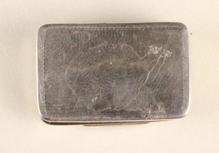A GEORGE III SILVER VINAIGRETTE Image