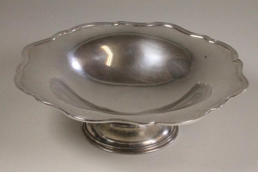 A LOW PEDESTAL TAZZA Image