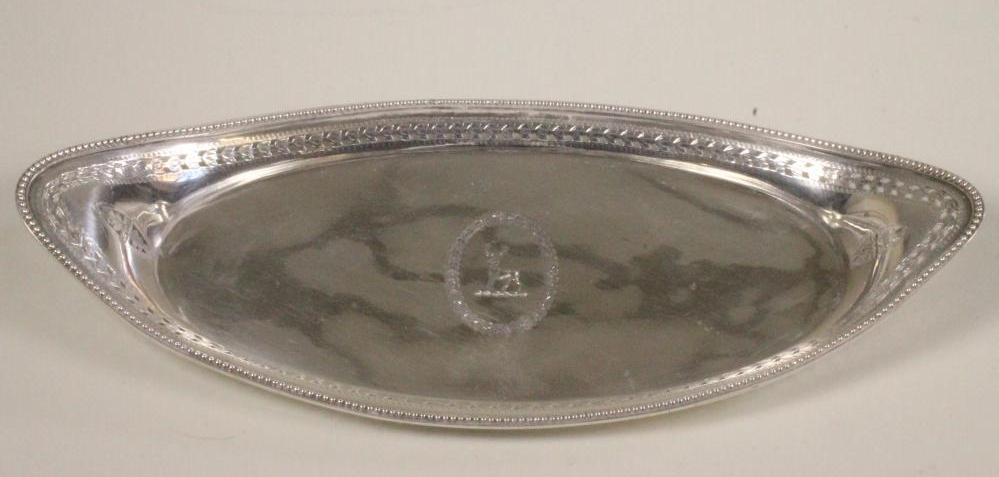 A GEORGE III SILVER SCISSOR SNUFFERS' TRAY Image