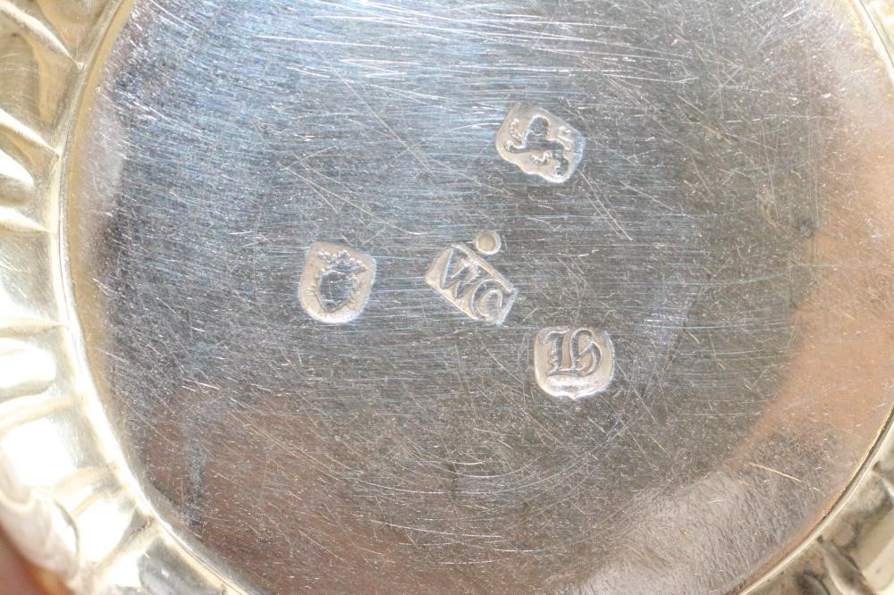 A GEORGE III SILVER PORRINGER Image