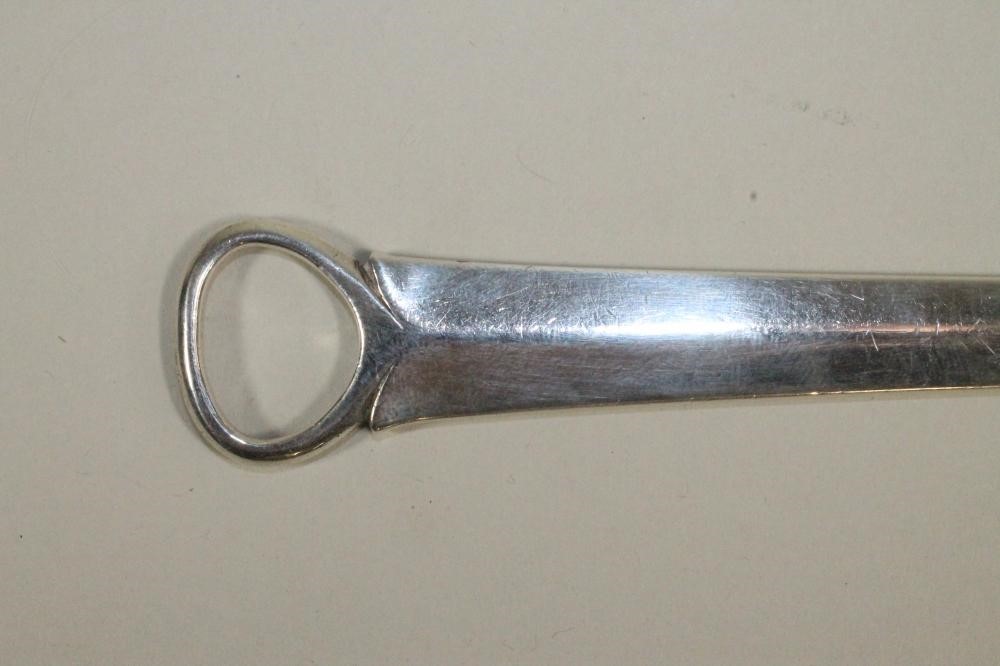 A GEORGE III SILVER MEAT SKEWER Image