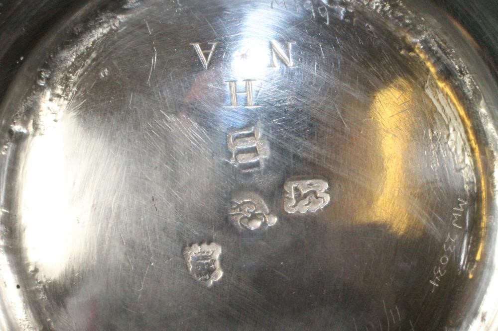 A GEORGE II SILVER PINT MUG Image