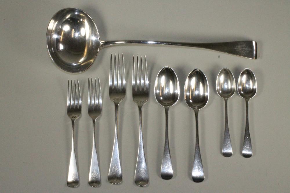 A VICTORIAN PART TABLE SERVICE Image
