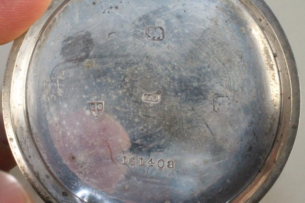 A GENTLEMAN'S LATE VICTORIAN SILVER CASED TOP WIND POCKET WATCH Image