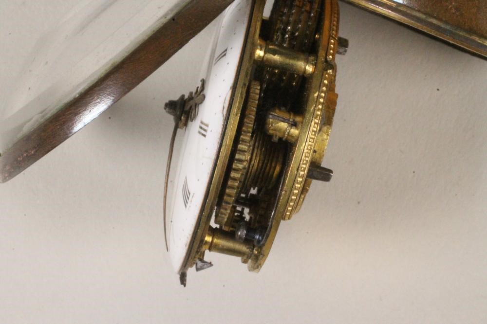 A GENTLEMAN'S GEORGE III GILT METAL PAIR CASED POCKET WATCH Image