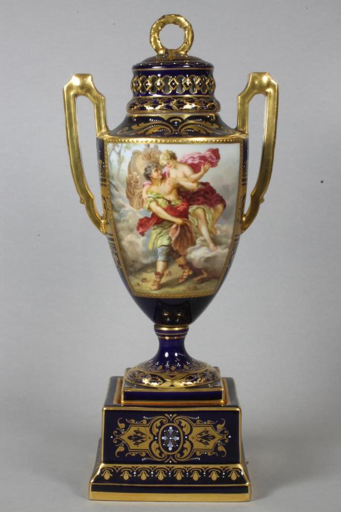 A VIENNA PORCELAIN GARNITURE VASE AND COVER Image