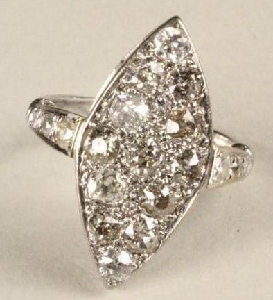 A DIAMOND DRESS RING Image