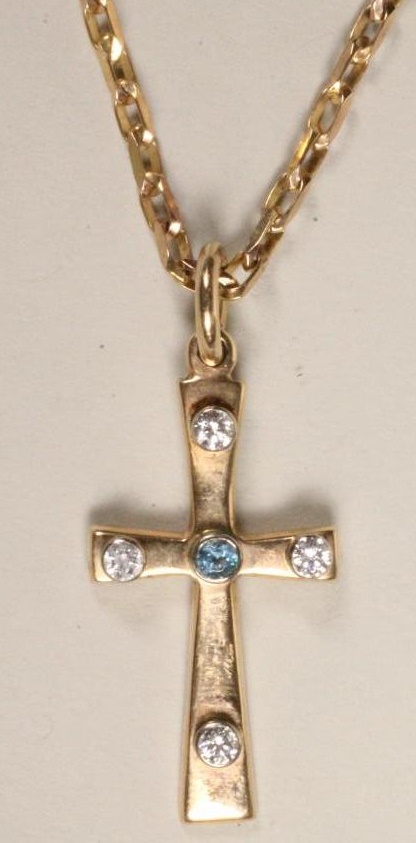 AN AQUAMARINE AND DIAMOND FIVE STONE CROSS PENDANT Image