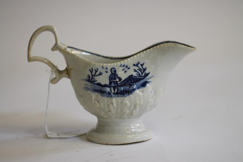 A PENNINGTON'S LIVERPOOL PORCELAIN SAUCE BOAT Image