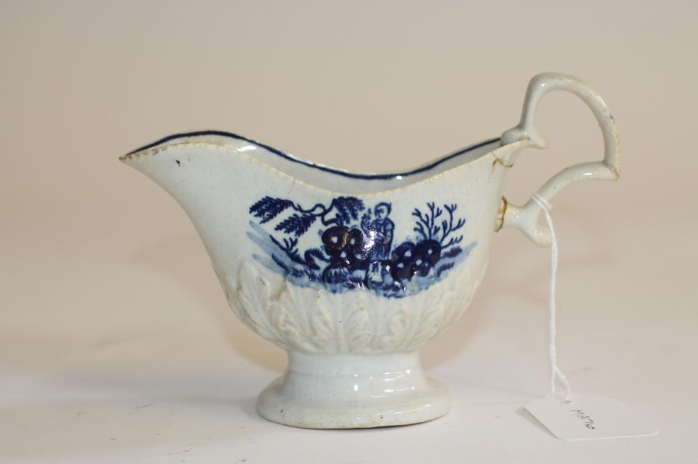 A PENNINGTON'S LIVERPOOL PORCELAIN SAUCE BOAT Image