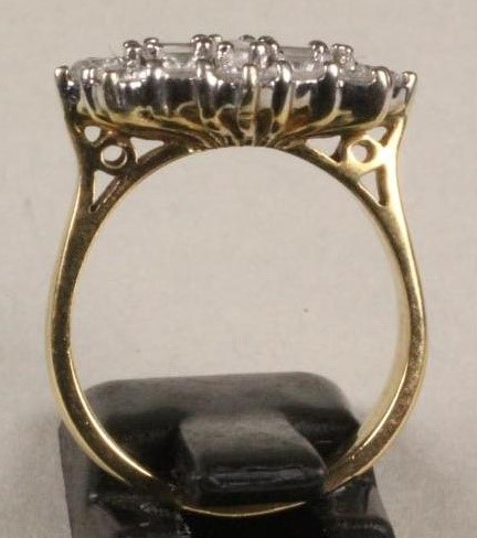 A DIAMOND DRESS RING Image