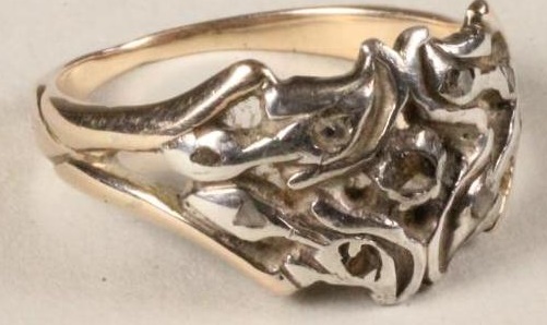 A CONTINENTAL RING Image