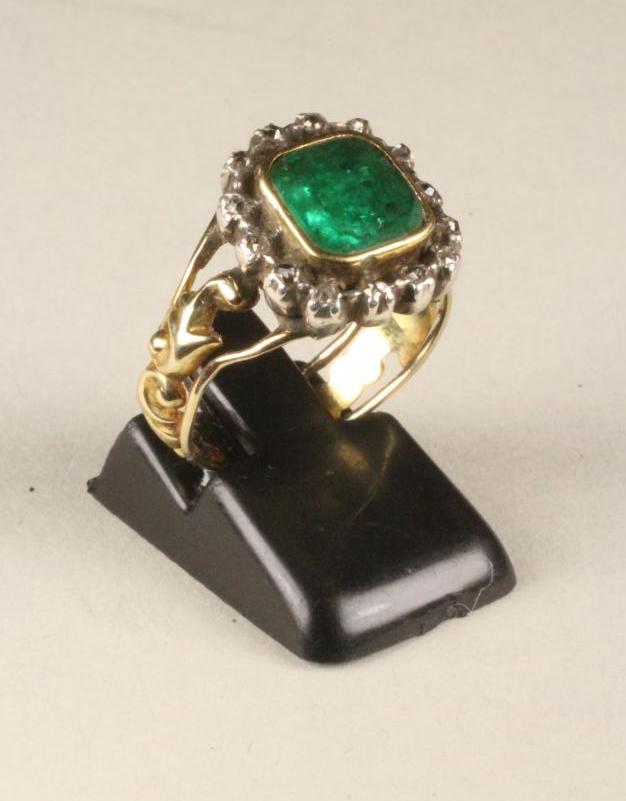 A 19TH CENTURY EMERALD AND DIAMOND RING Image