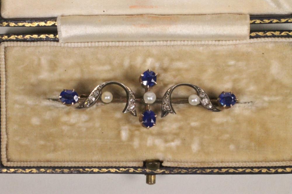 A VICTORIAN SAPPHIRE Image