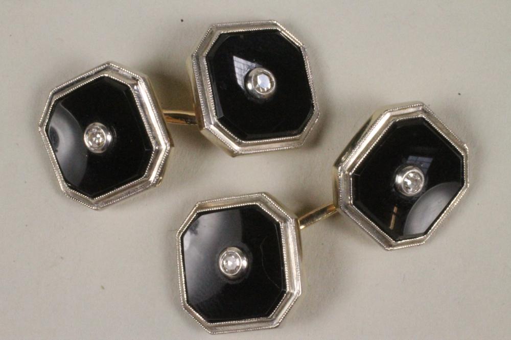 A PAIR OF CUFFLINKS of canted square form Image