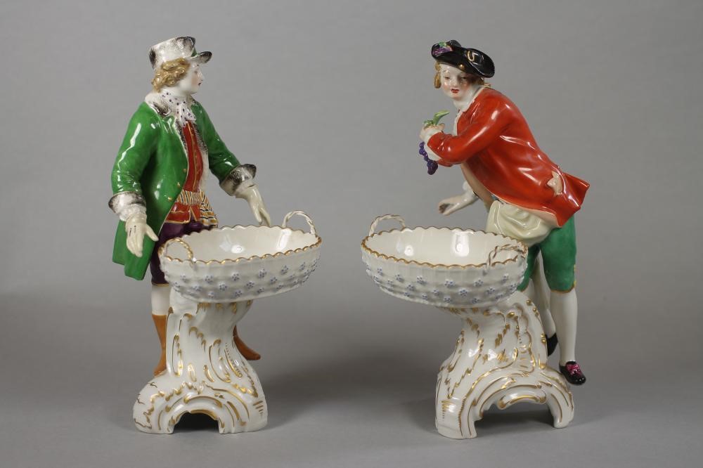 A PAIR OF KPM PORCELAIN MALE FIGURES Image