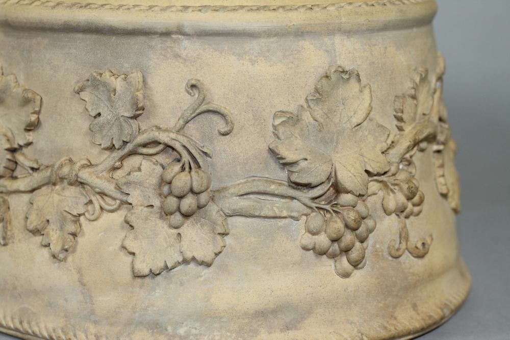 A VICTORIAN WEDGWOOD CANEWARE PIE DISH AND COVER Image