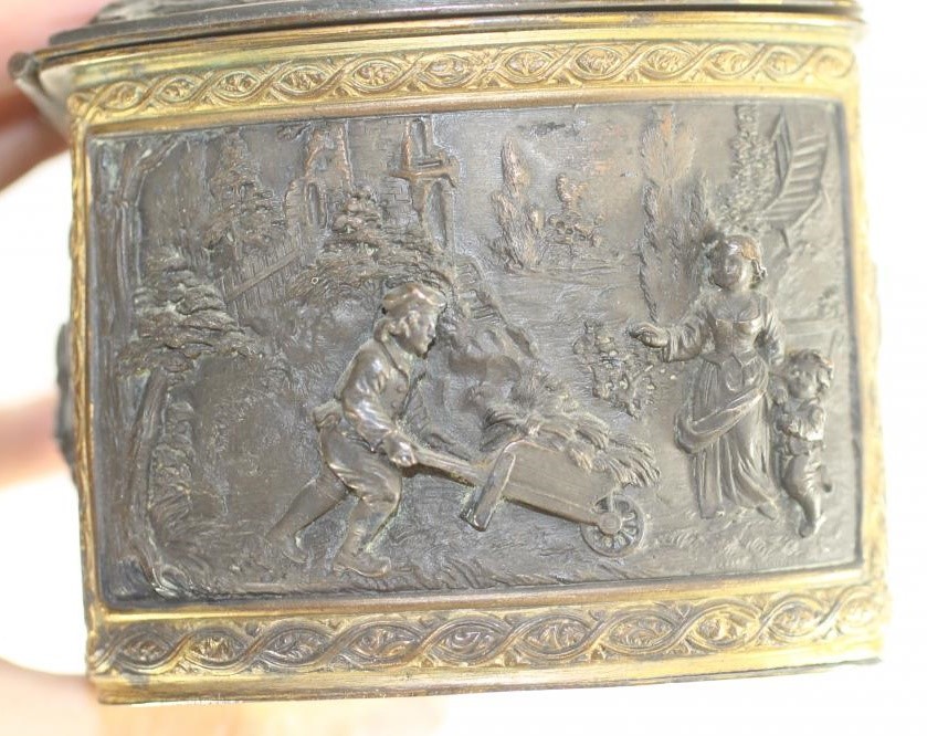 A FRENCH METAL CASKET Image