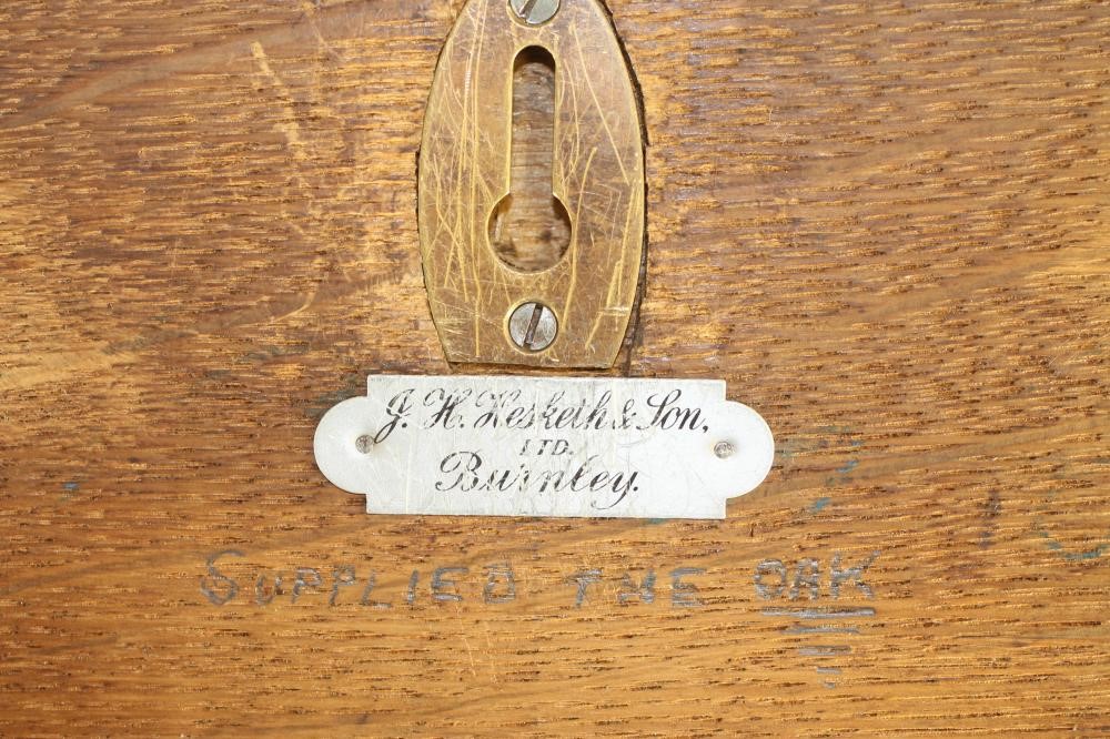 A GEORGIAN STYLE BRASS SUNDIAL Image