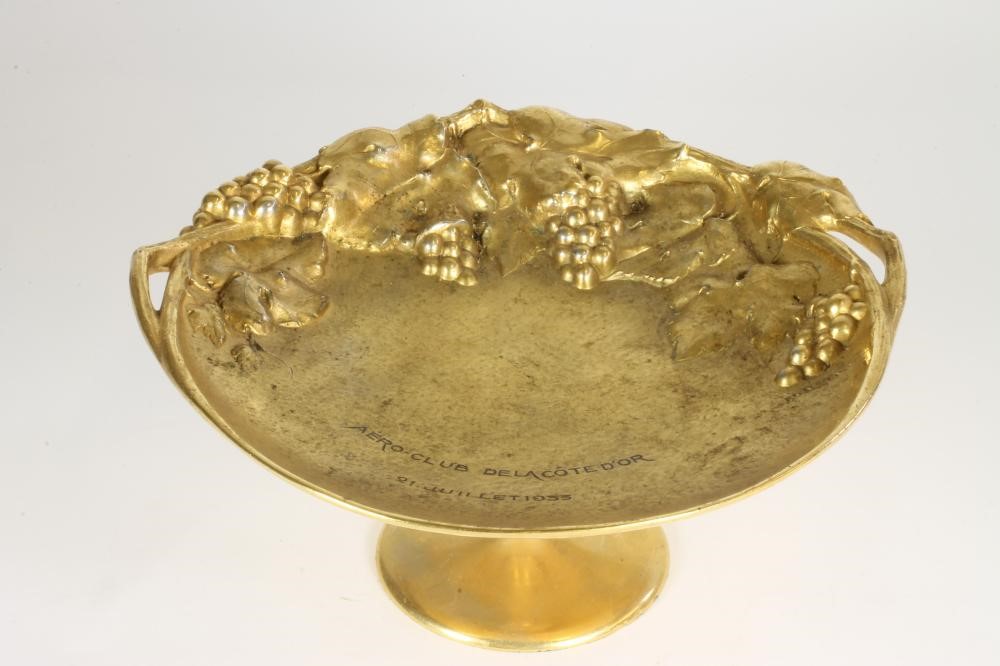 AFTER R. CLAUSSENS Image