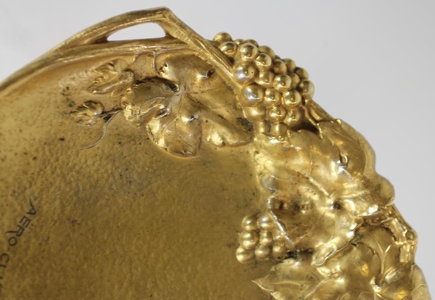 AFTER R. CLAUSSENS Image