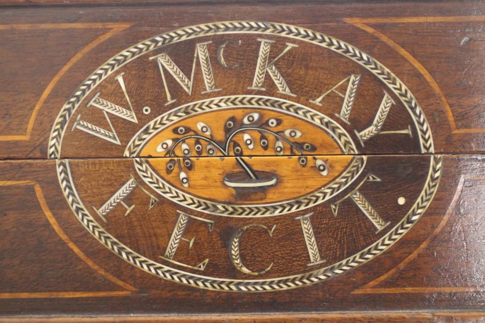 A TRAVELLING CASE/BACKGAMMON BOARD Image