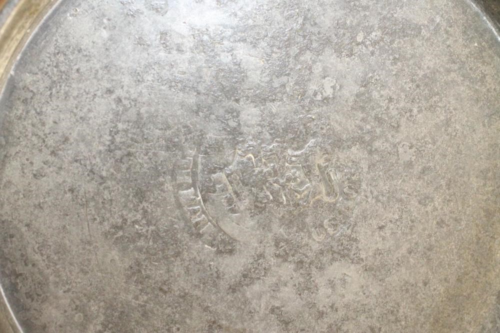 A SET OF FOUR IRISH PEWTER MEASURES Image