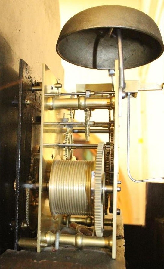 AN OAK LONGCASE CLOCK Image