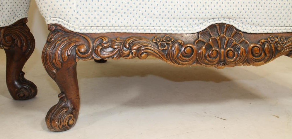A PAIR OF GEORGIAN DESIGN WALNUT WING ARMCHAIRS Image
