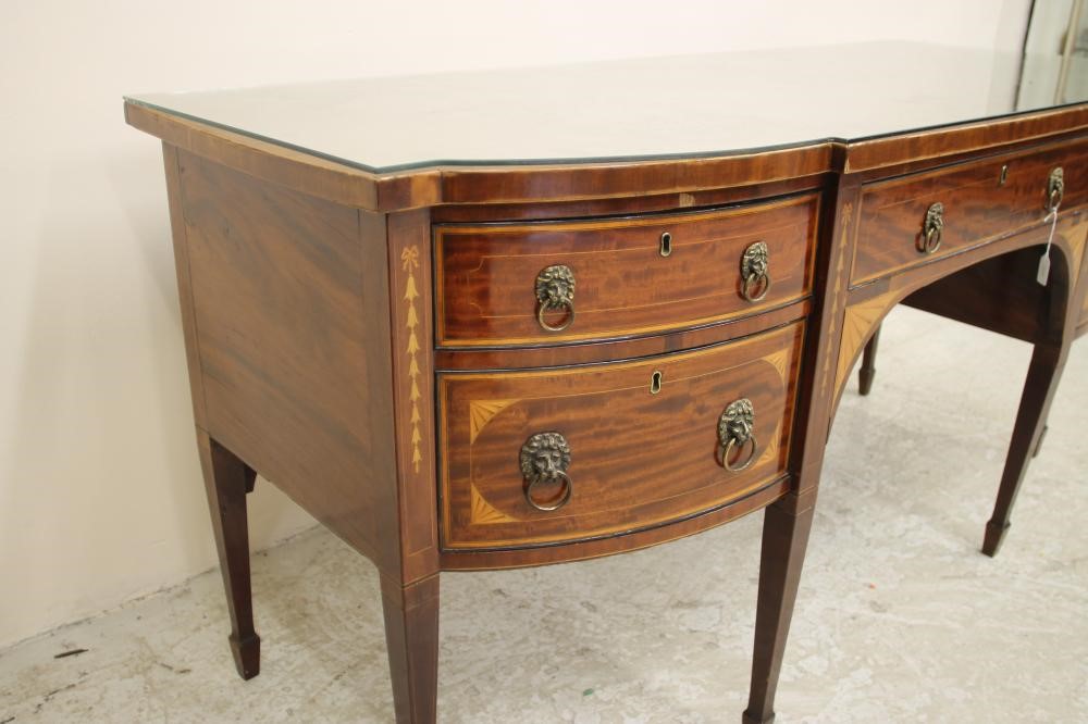 A GEORGIAN MAHOGANY SIDEBOARD Image