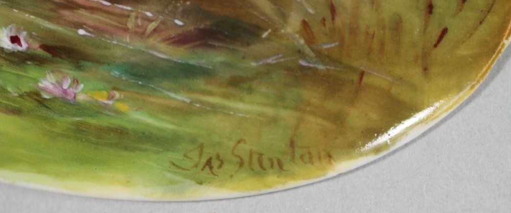 A ROYAL WORCESTER CHINA SMALL PLAQUE Image