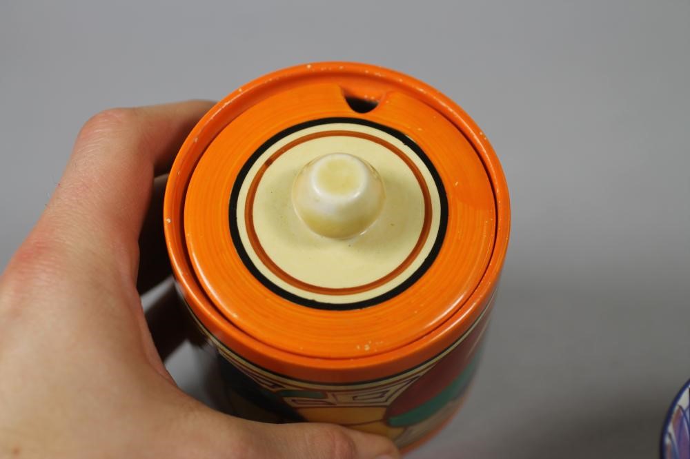 A CLARICE CLIFF WILKINSON POTTERY FANTASQUE PRESERVE JAR AND COVER Image