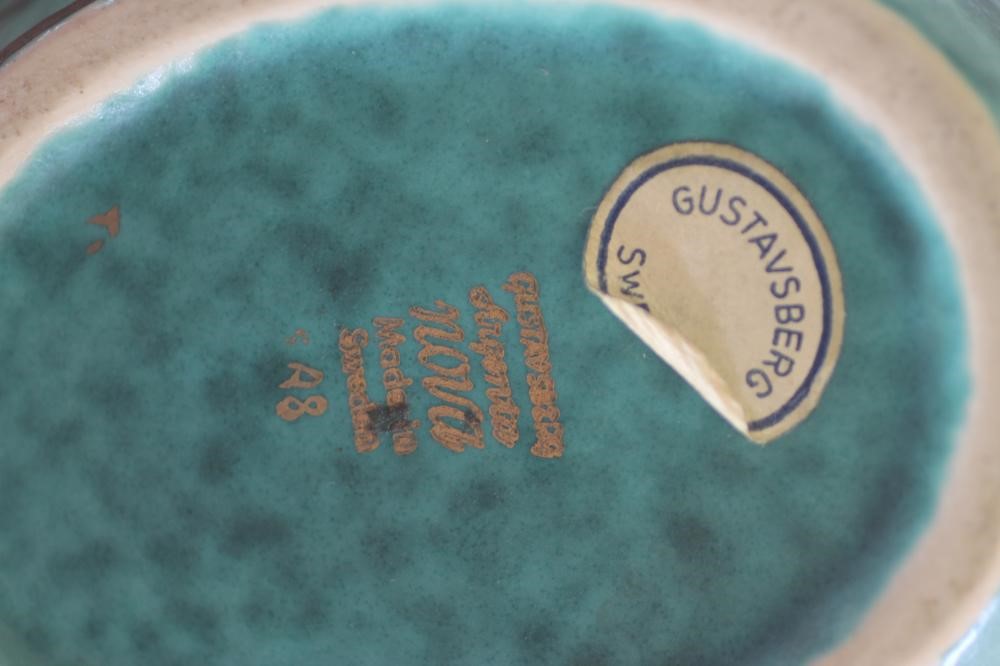 A GUSTAVSBERG ARGENTA POTTERY VASE Image