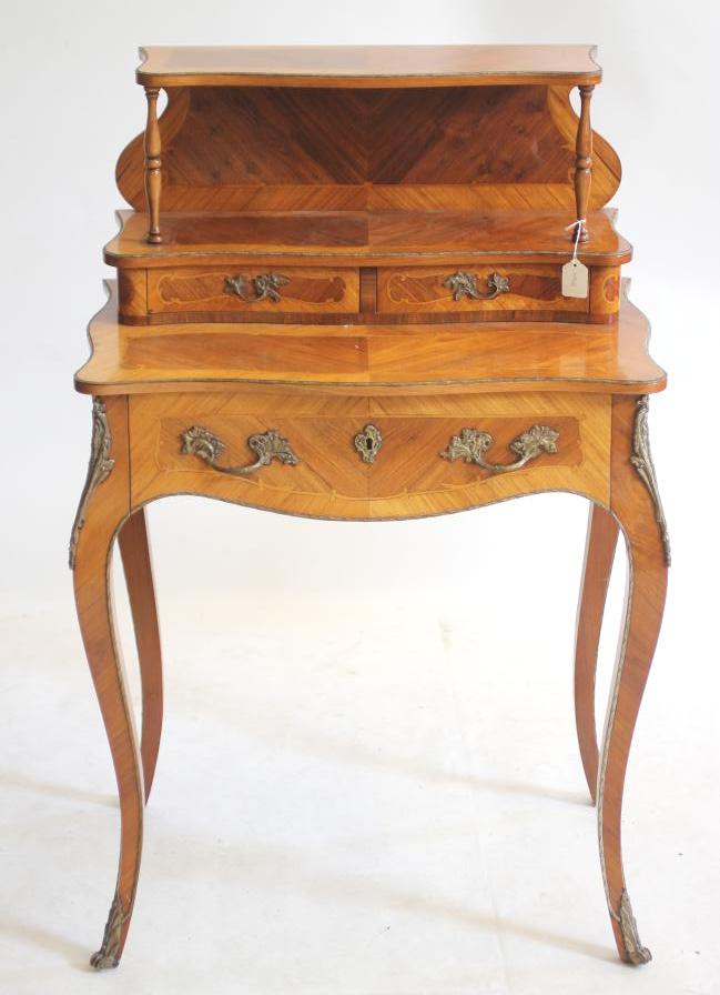 A NAPOLEON III BONHEUR DU JOUR Image