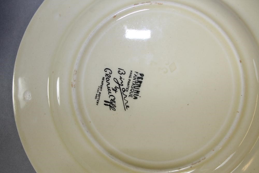 A CLARICE CLIFF WILKINSON POTTERY BIZARRE PLATE Image