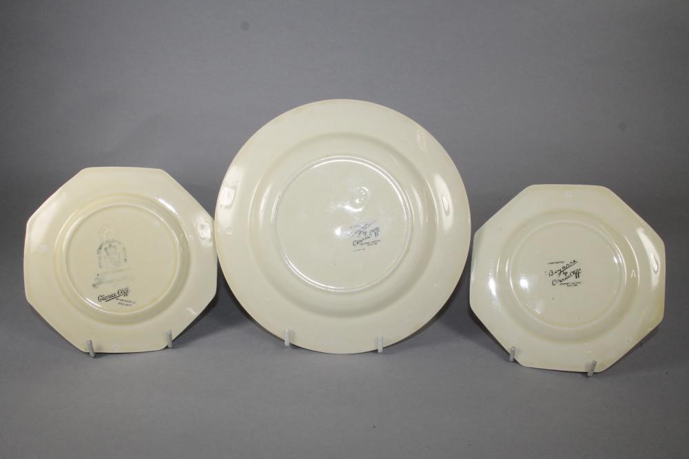 A CLARICE CLIFF NEWPORT POTTERY BIZARRE PLATE Image