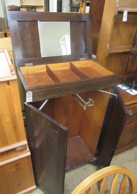 GENTS CANTILEVERED DOOR DRESSING CHEST Image