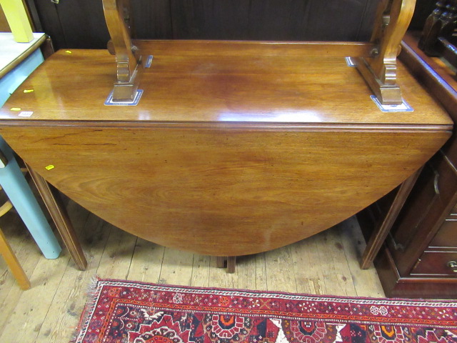 MAHOGANY DROP LEAF DINING TABLE Image