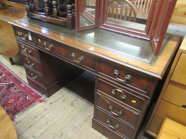 LEATHER TOPPED PEDESTAL DESK Image