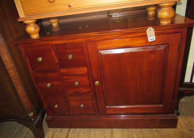 MAHOGANY CABINET Image