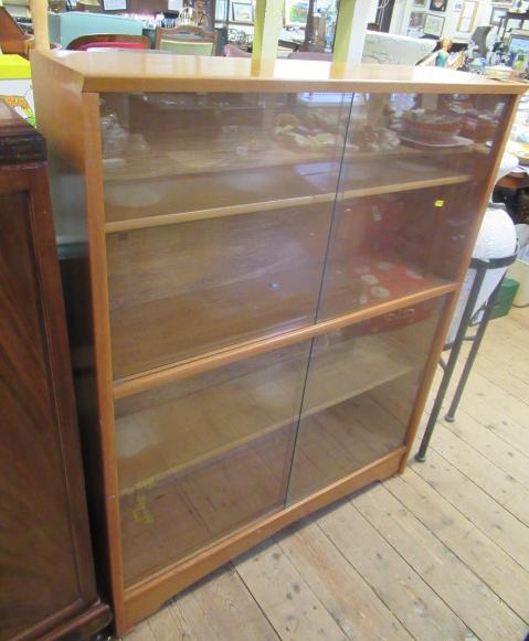 RETRO TEAK BOOKCASE Image
