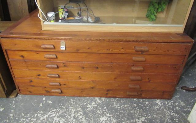 PITCH PINE PLAN CHEST Image