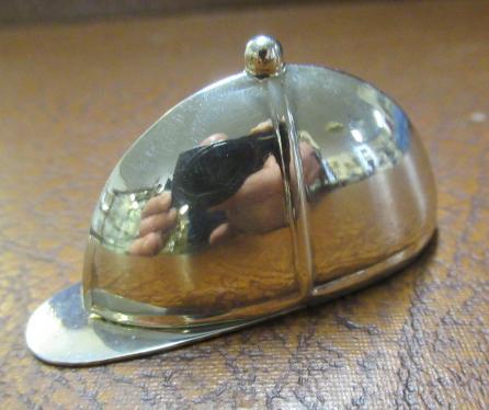 SILVER CAP VESTA CASE Image