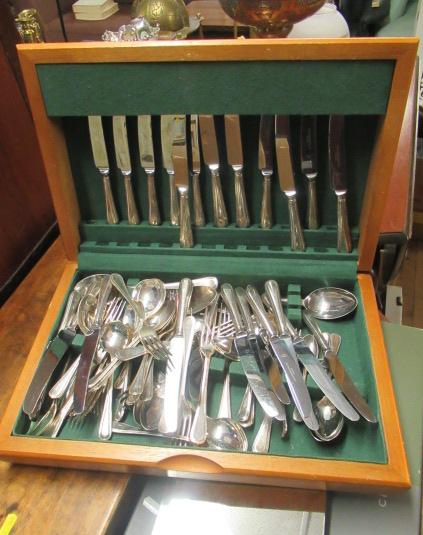 CANTEEN OF CUTLERY Image