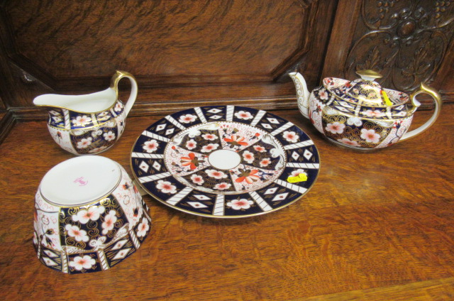 ROYAL CROWN DERBY TEAPOT  PLATES  CREAMER AND BOWL Image