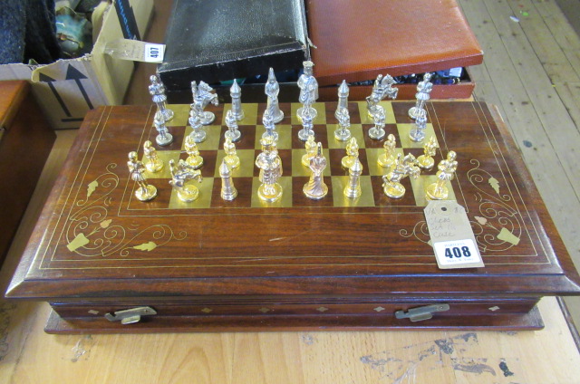 CASED CHESS SET Image