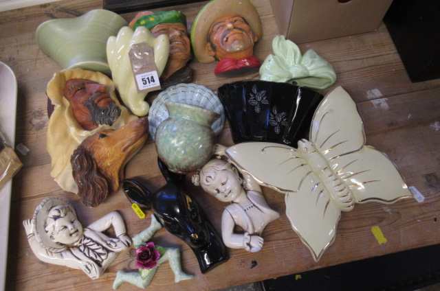 QUANTITY OF VINTAGE WALL POCKETS AND HEADS Image