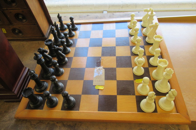RESIN CHESS SET WITH JACQUES OF LONDON BOARD Image
