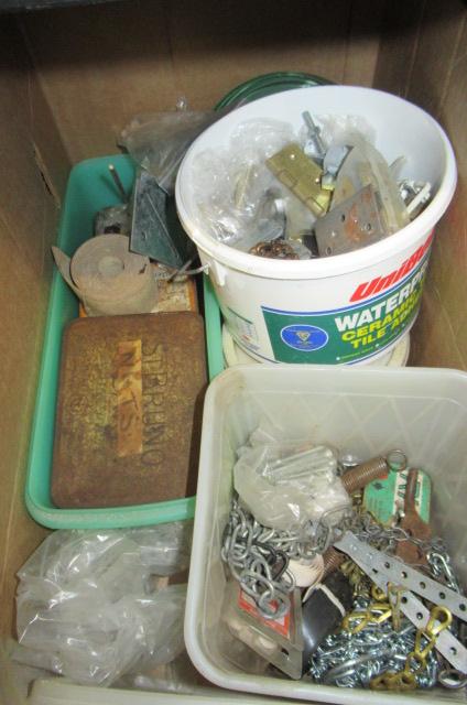 BOX OF SCREWS ETC Image